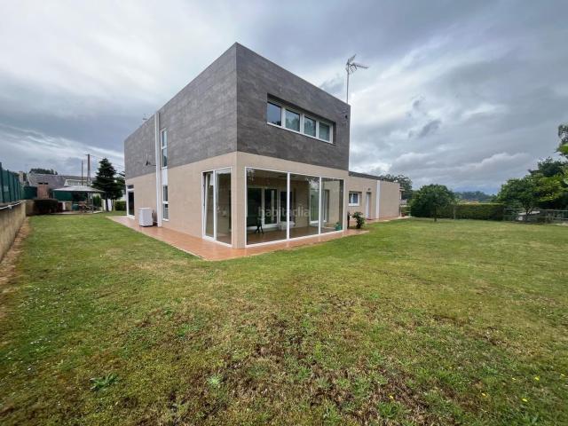 Casa en venta en Bergondo. Casa en Bergondo. Casas.