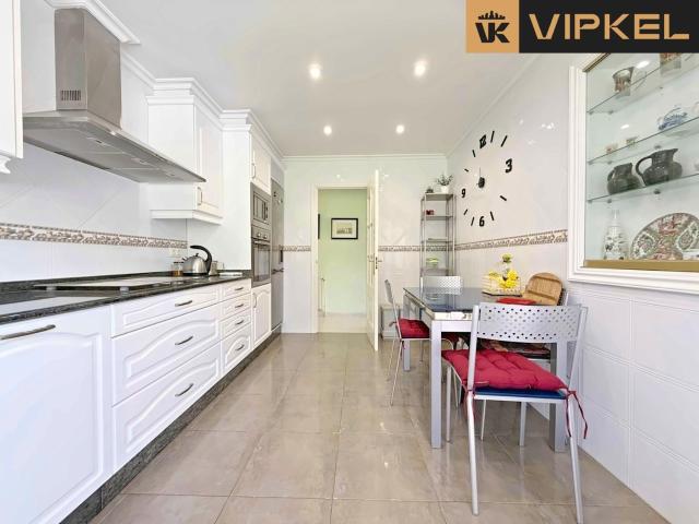 Casa en venta en Bergondo La Coruña
