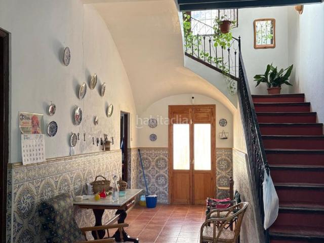 Casa en venta en Berja. Descubre esta extraordinaria propiedad situada en Berja. Casas.