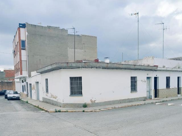 Casa en venta en Betxí. CASA EN BETXI ESQUINA A DOS CALLES Y GARAJE. Casas.