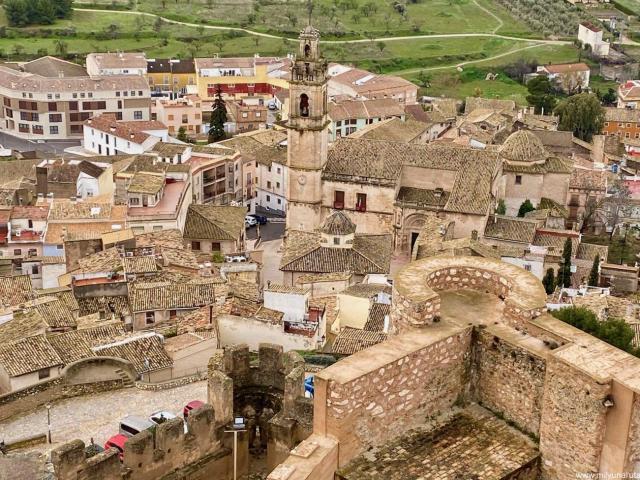 Casa en venta en Biar. EN EL PUEBLO DE BIAR, ENCANTADORA CASA REFORMADA Y CON LICENCIA TURISTICA. Casas.
