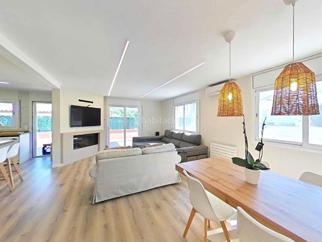 Casa en venta en Bigues i Riells del Fai. Casa reformada en una sola planta, amb parcella plana i vistes panoràmiques. Casas Bigues i Riells del.