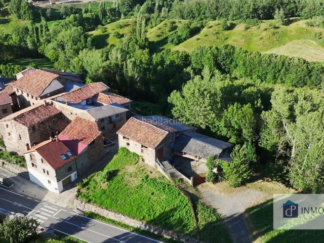 Casa en venta en Bisaurri. Casas.