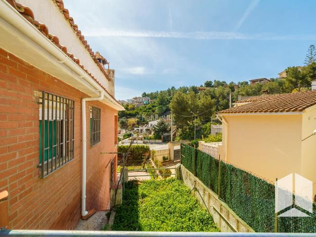 Casa en venta en Bisbal del Penedès La. Casa o chalet independiente en venta en Costa Cunit Els Jardins Els Rosers. Casas Bisbal del Penedès.