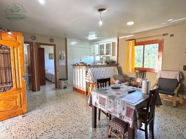 Casa en venta en Bisbal del Penedès La. CHALET DE 2 HABITACIONES CON PARCELA DE 429 M. Casas Bisbal del Penedès.