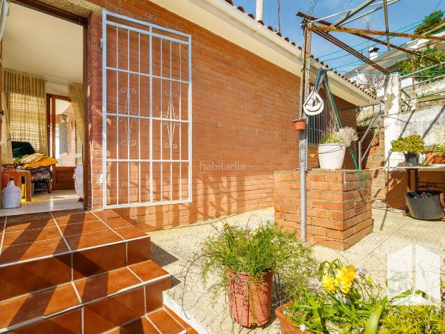 Casa en venta en Bisbal del Penedès La. LA CASA AGENCY PRESENTA EN EXCLUSIVA Gran oportunidad en Cunit!. Casas Bisbal del Penedès.