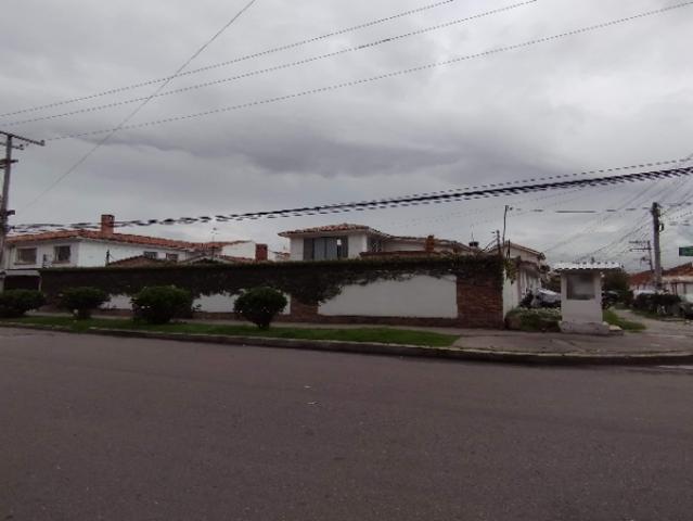 Casa En Venta En Bogota En Alhambra V266392