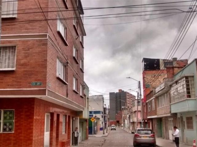 Casa En Venta En Bogota En Centenario V291624