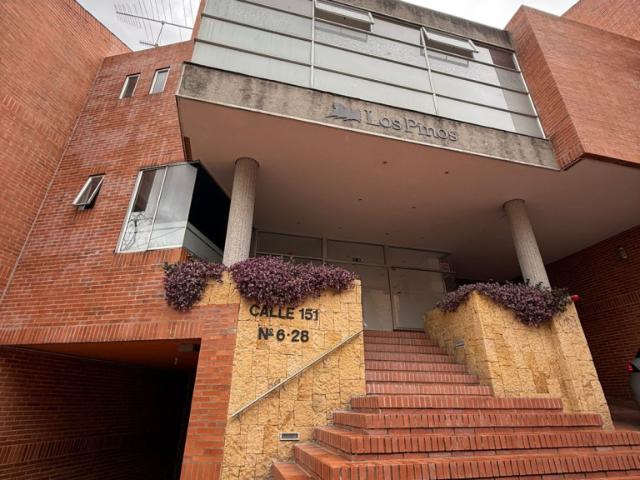 Casa En Venta En Bogota En Bosque De Pinos V290279