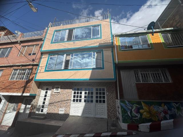 Casa En Venta En Bogota En Diana Turbay V275299