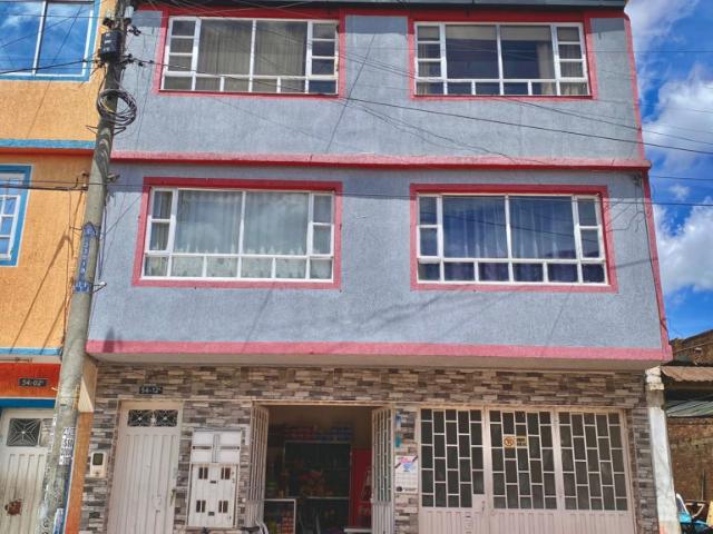Casa En Venta En Bogota En San Carlos V309705
