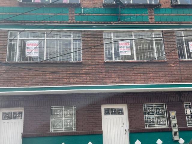 Casa En Venta En Bogota En San Jose Sur V295369