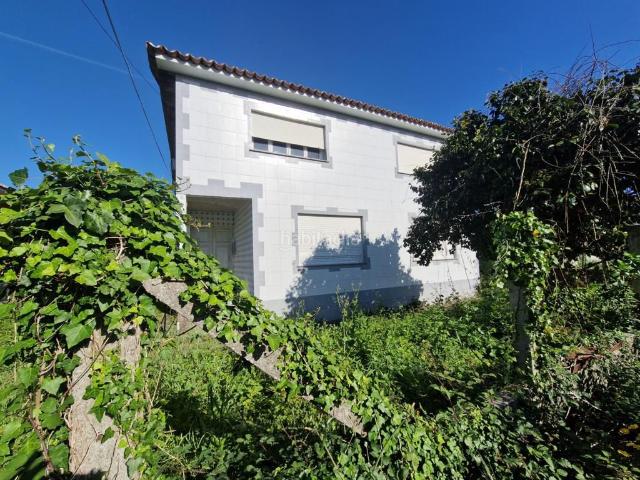 Casa en venta en Boiro. Casa en Boiro, Zona cespon. Casas.