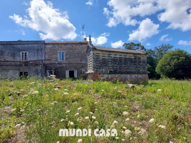 Casa en venta en Boiro. Casa en venta en Boiro, 3 dormitorios. Casas.