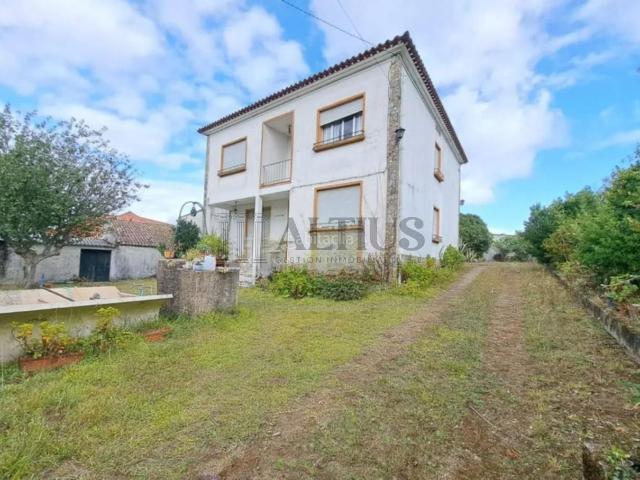 Casa en venta en Boiro. Casas.