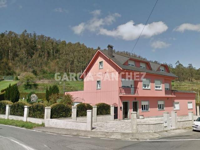 Casa en venta en Boiro. Casas.