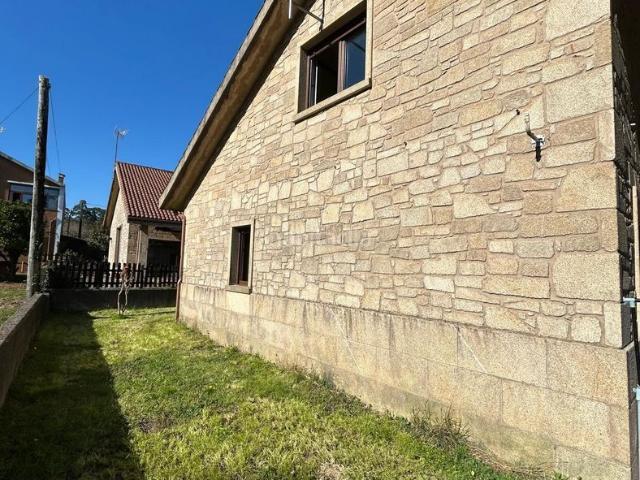 Casa en venta en Boiro. Chalet en venta en Boiro Espacio, tranquilidad y comodidad. Casas.