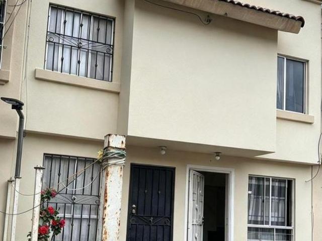 CASA EN VENTA EN BOSQUE VILLA RESIDENCIAL EN TIJUANA B.C