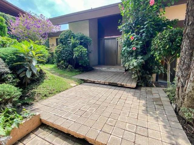 Casa en Venta en Bosque de las Lomas