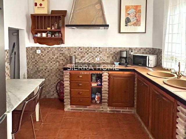 Casa en venta en Bosque El. CASA CON TERRAZA Y PATIO EN EL BOSQUE, CÁDIZ. Casas Bosque.