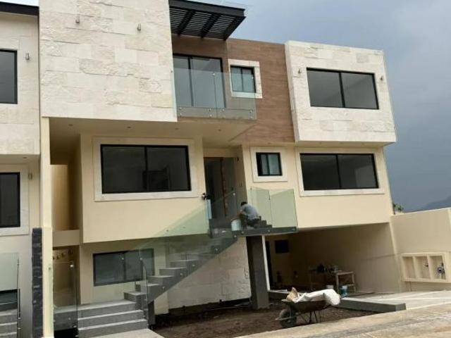 Casa en Venta en Bosque Real, Huixquilucan, México