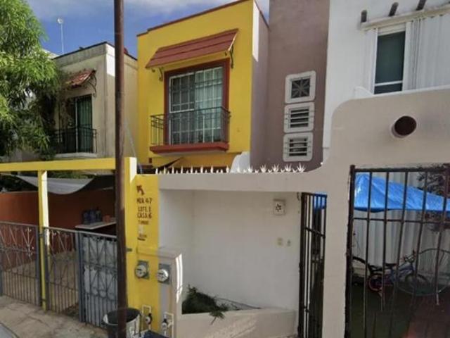 CASA EN VENTA EN BOSQUE REAL PLAYA DEL CARMEN RECUPERACION BANCARIA