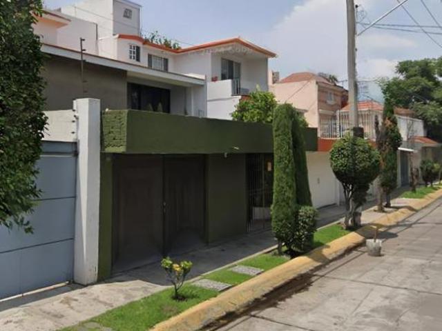 CASA EN VENTA EN BOSQUES DE ARAGON CDAD NEZAHUALCOYOTL