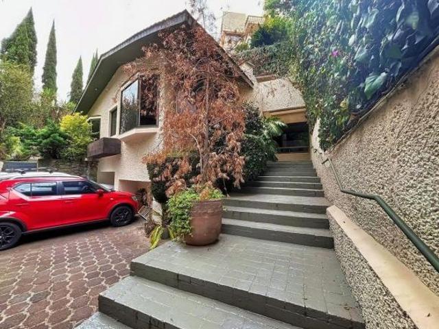 Casa en Venta en Bosques de la Lomas