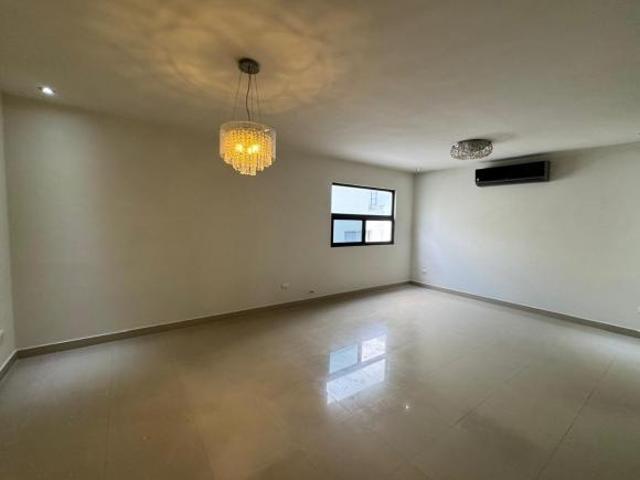 CASA EN VENTA EN BOSQUES DE LAS CUMBRES