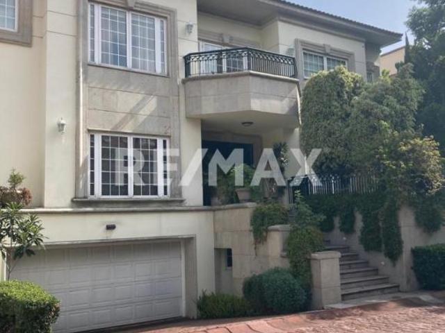 Casa en Venta en Bosques de las Lomas, Cuajimalpa de Morelos, CDMX