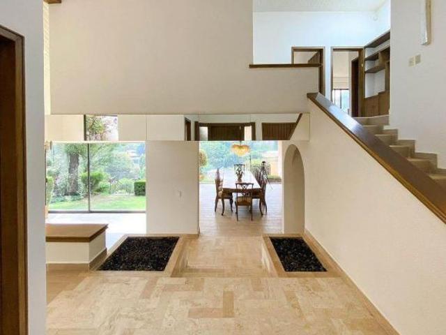 CASA EN VENTA EN BOSQUES DE LAS LOMAS