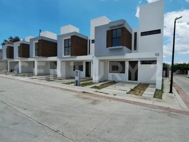 Casa en Venta en Bosques de San Juan, SJR, Querétaro