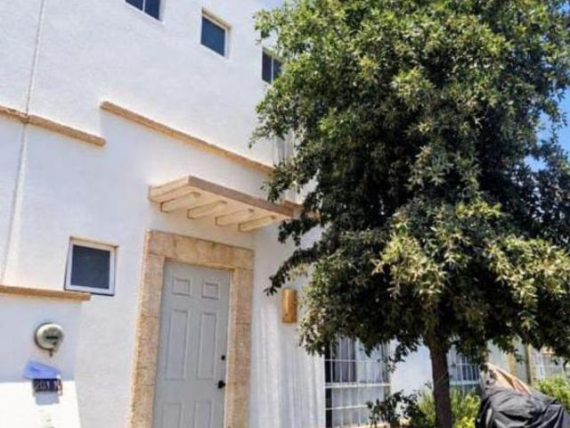 Casa en venta en Bosques del Dorado