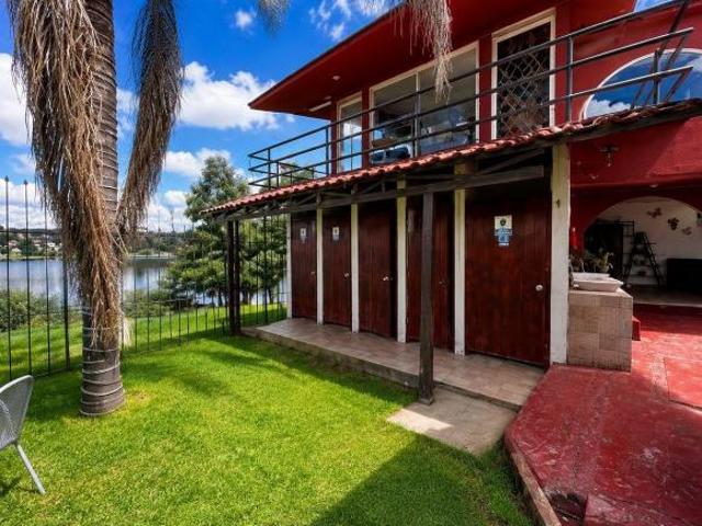 Casa en Venta en Bosques del Lago