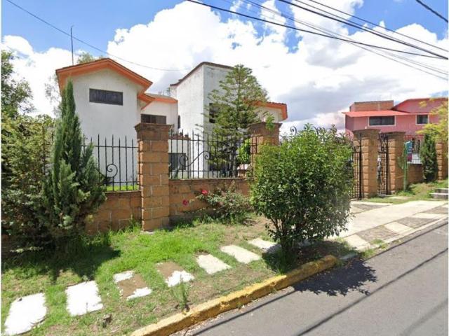 Casa en venta en Bosques del Lago, Cuautitlán Izcalli, México
