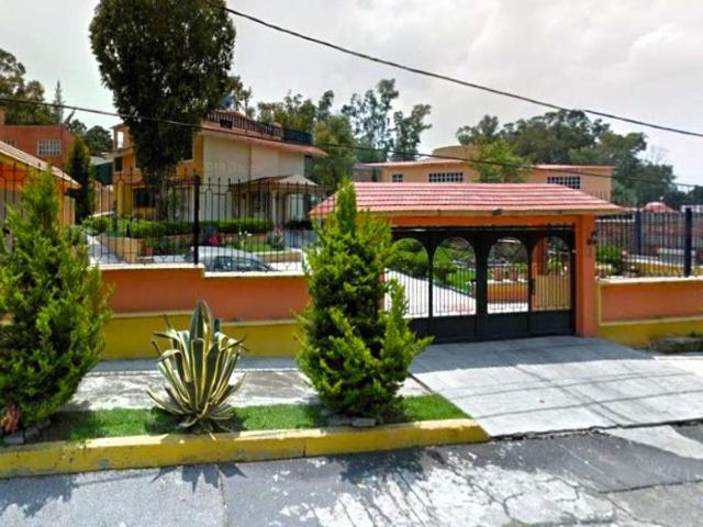 Casa en venta en Bosques del Lago, Cuautitlán Izcalli, México