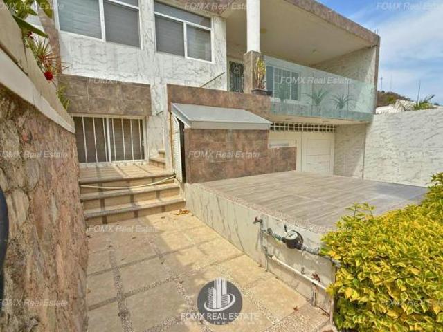 Casa en venta en Bosques del Refugio