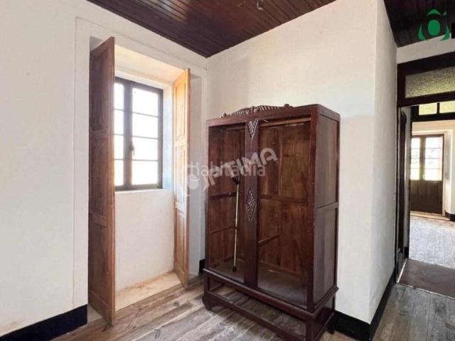 Casa en venta en Boqueixón. Casa de piedra en ayuntamiento de Boqueixón. Casas.