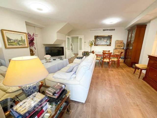 Casa en venta en Bormujos, Zona Universitaria. Casas.