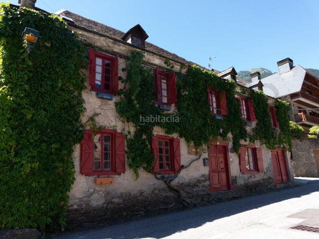 Casa en venta en Bòrdes Es Pirineos. Bonita casa rural. Casas Bòrdes.