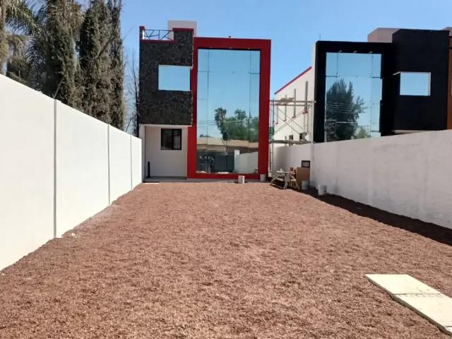 CASA EN VENTA EN BORDO BLANCO, TEQUISQUIAPAN