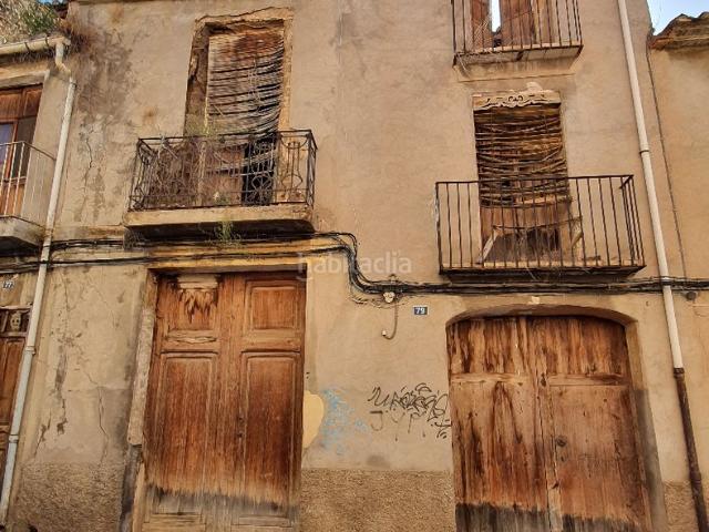 Casa en venta en Borriol. Casa en venta para derruir en Borriol Castellón, junto a la Iglesia Santa María: calle Rajolar. ¡SOLAR DE 209 M2!. Casas.