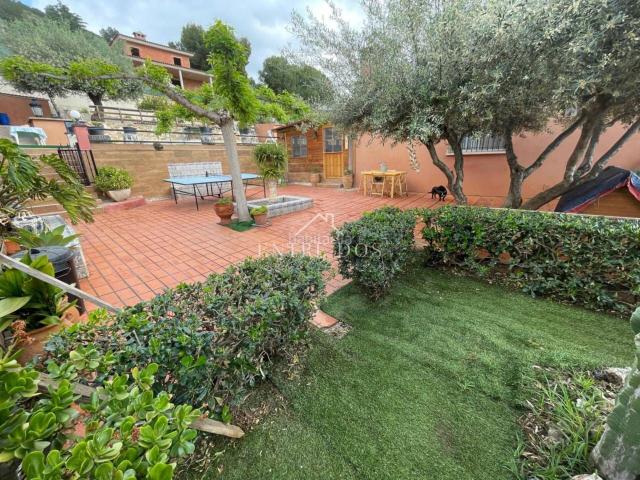 Casa en venta en Borriol. CasaChalet en Urbanización Benadresa Borriol. Casas.