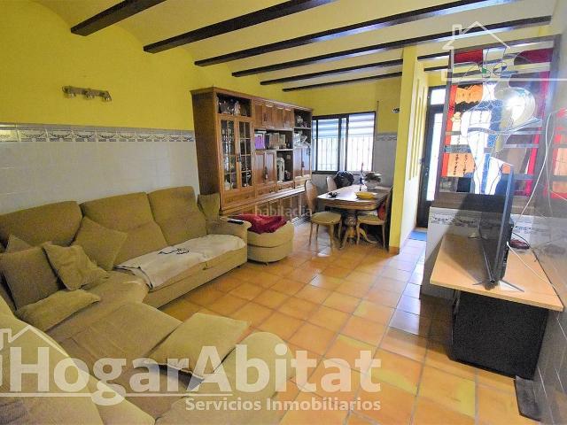 Casa en venta en Borriol. AMPLIA CASA CON TERRAZA Y BALCÓN. Casas.