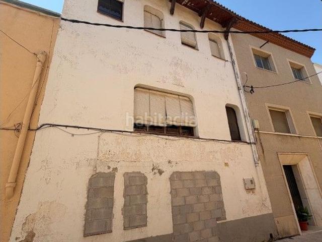 Casa en venta en Botarell. Gran Oportunidad! Casa con Encanto, Grandes Terrazas y mucho potencial para reformar. Casas.
