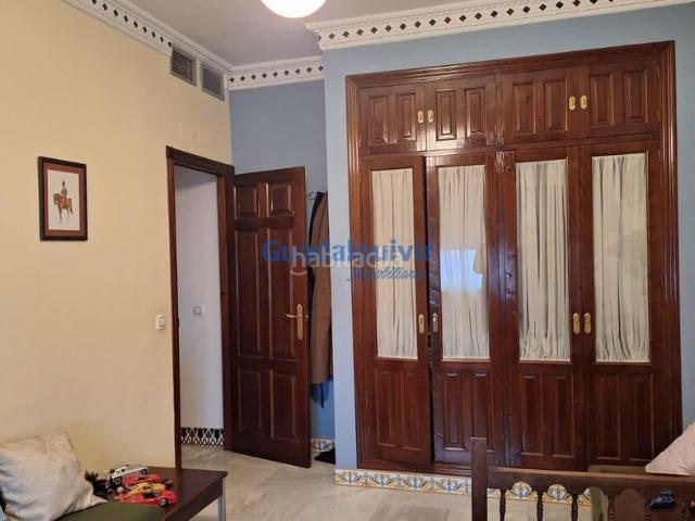 Casa en venta en Brenes. AMPLIA CASA EN BRENES, TOTALMENTE REFORMADA. Casas.