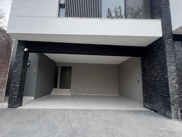 CASA EN VENTA EN BRISAS DEL VERGEL