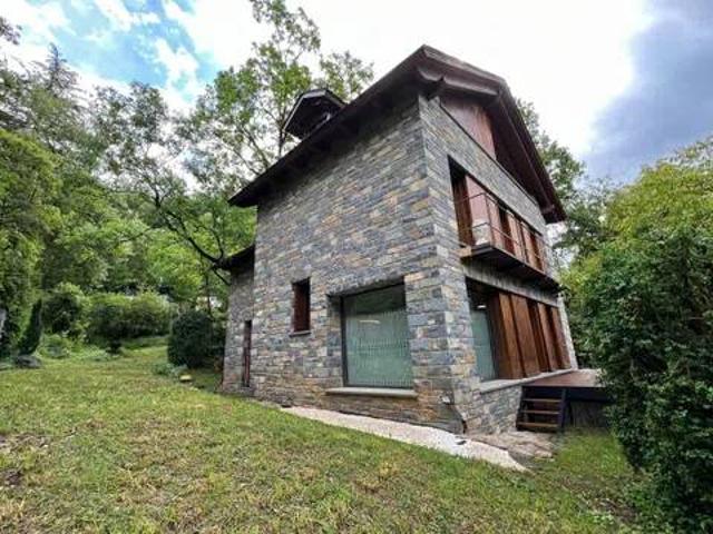 Casa en Venta en Broto