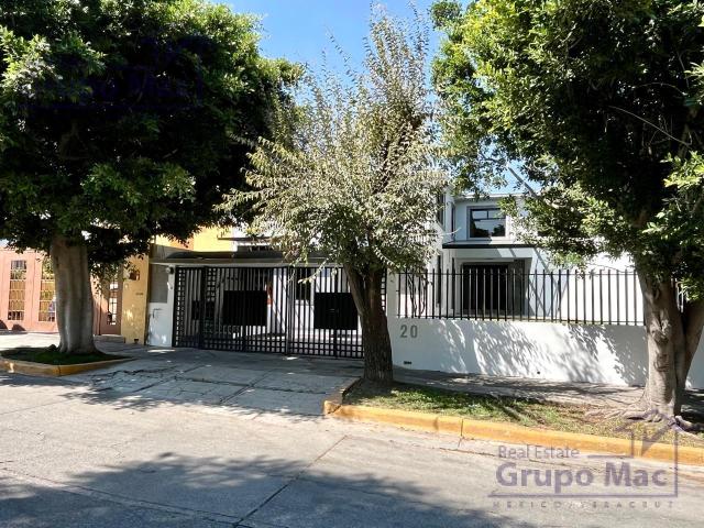 Casa en Venta en Cto Juristas, Cd Sat?lite, Naucalpan