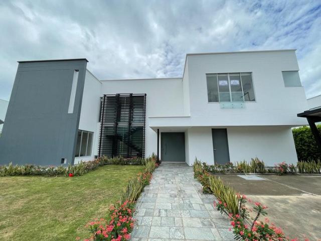 Casa En Venta En Cucuta En. V251281